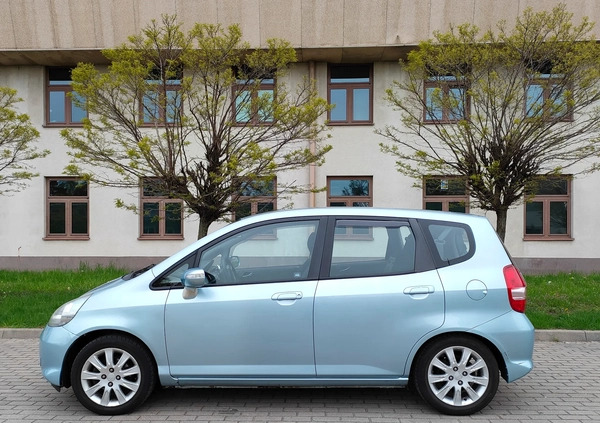 Honda Jazz cena 10500 przebieg: 131500, rok produkcji 2006 z Chełm małe 67